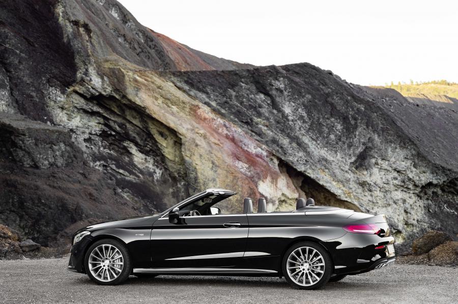  Mercedes-AMG C43 4Matic Cabriolet 2016 года  (фото 14 из 39)